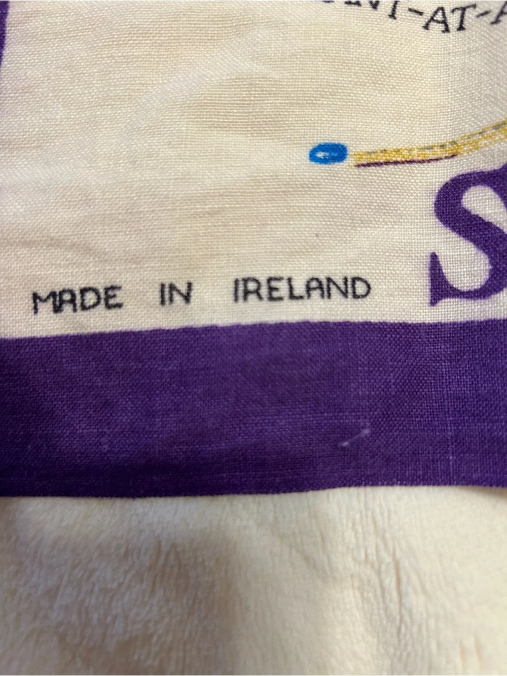 Vintage 50s Symbols of Royalty Linen Tea Towel - Purple & White.